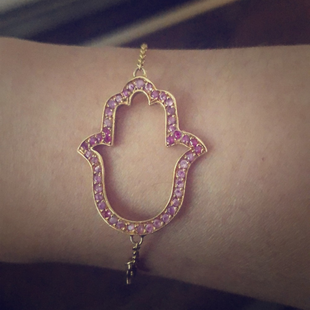 Bespoke Hamsa bracelet 18k yellow gold